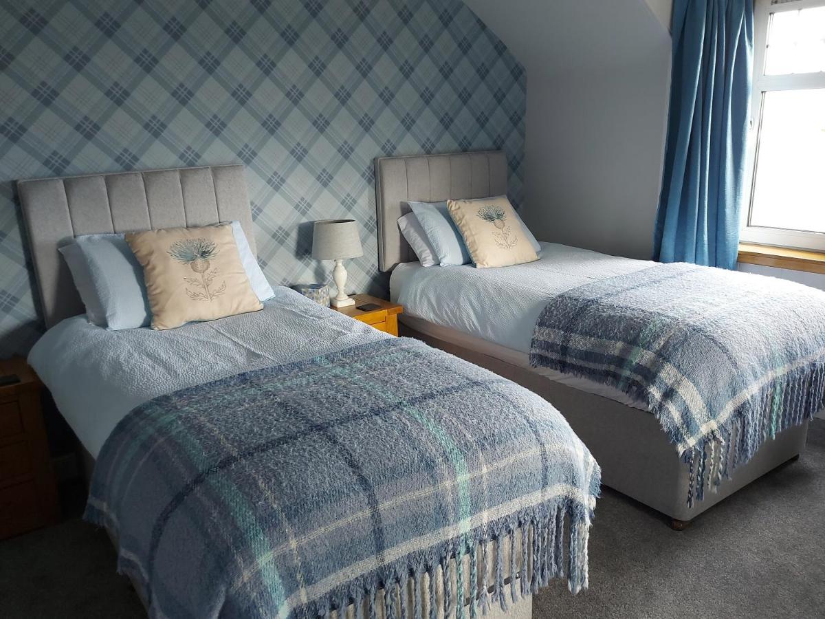 Firtree Bed And Breakfast At Galvelbeg House Crieff Exterior photo