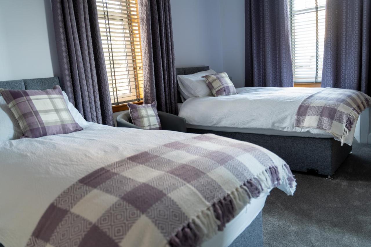 Firtree Bed And Breakfast At Galvelbeg House Crieff Exterior photo